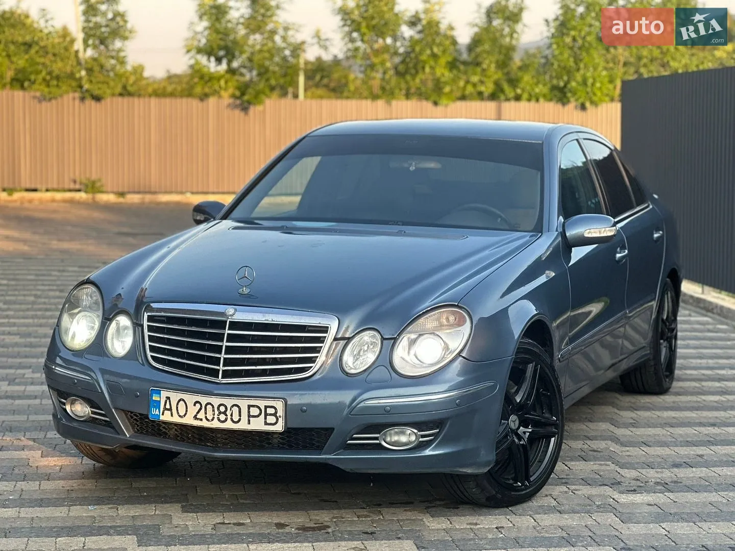 Mercedes-Benz E-Class, 2002
