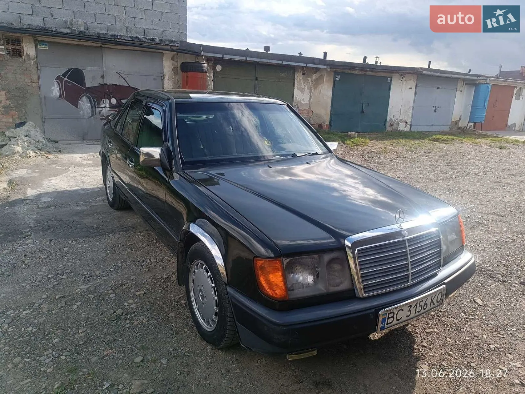 Mercedes-Benz E-Class, 1985