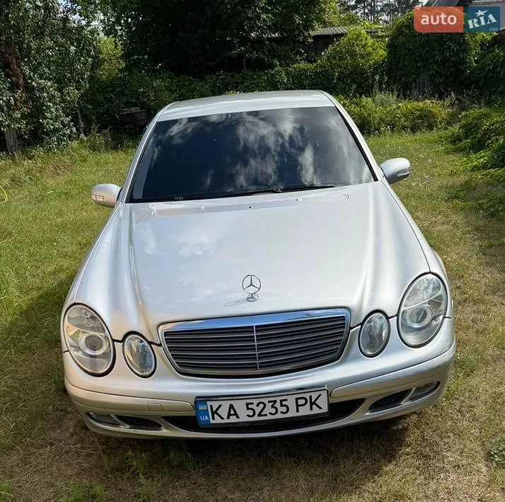 Mercedes-Benz E-Class, 2005