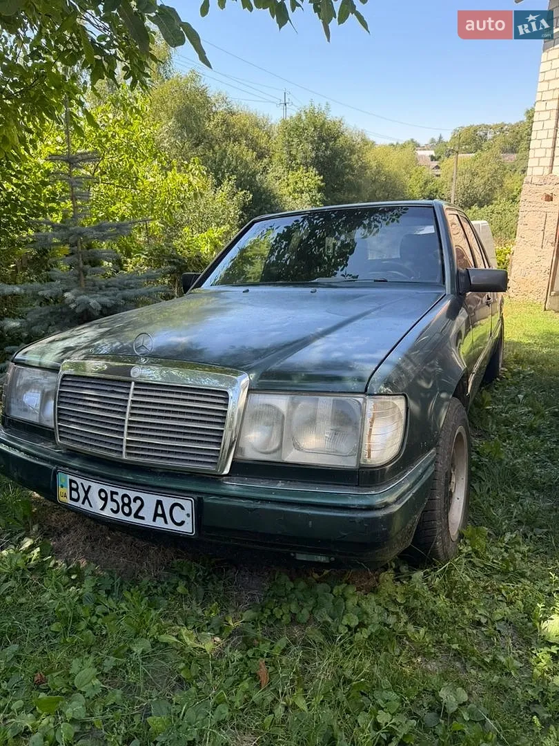 Mercedes-Benz E-Class, 1992