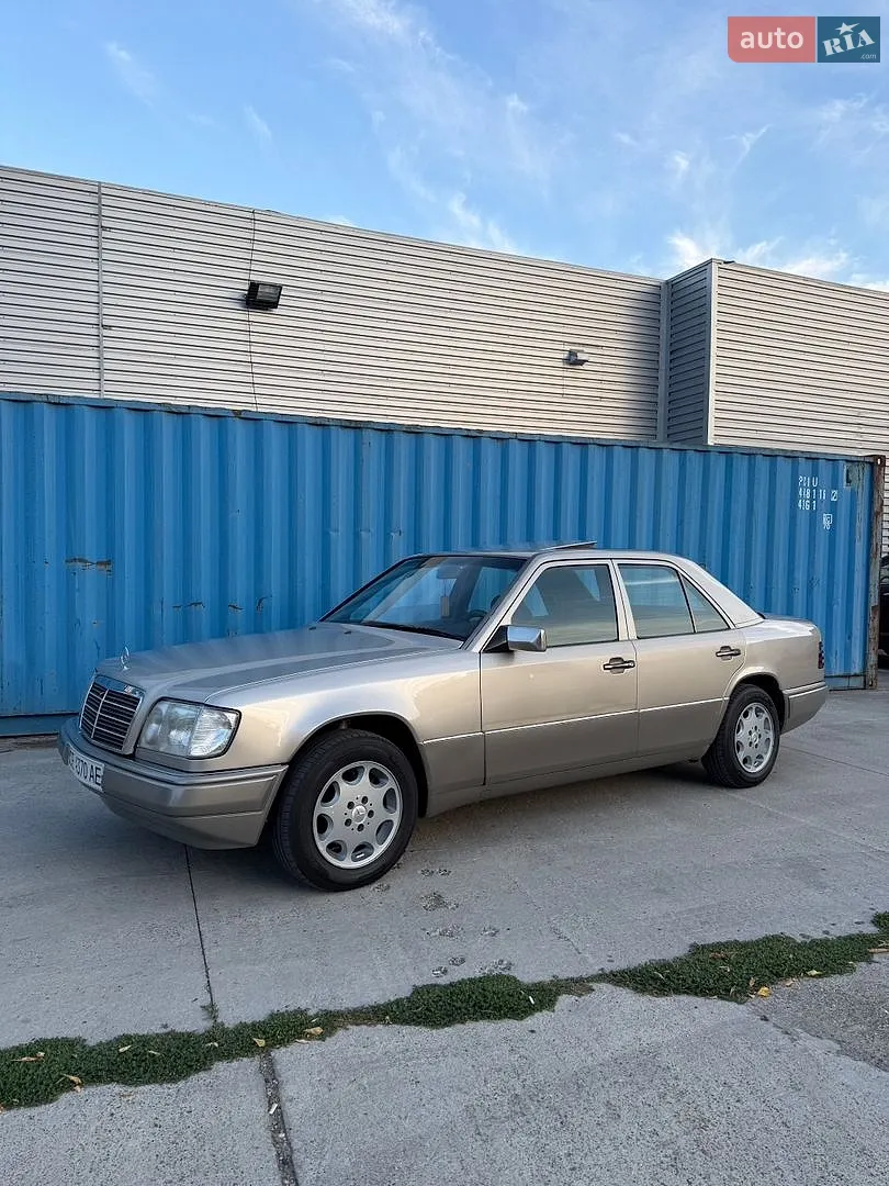 Mercedes-Benz E-Class, 1994