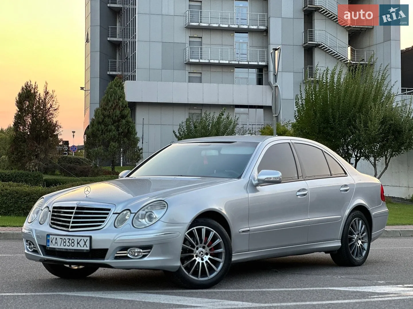 Mercedes-Benz E-Class, 2006