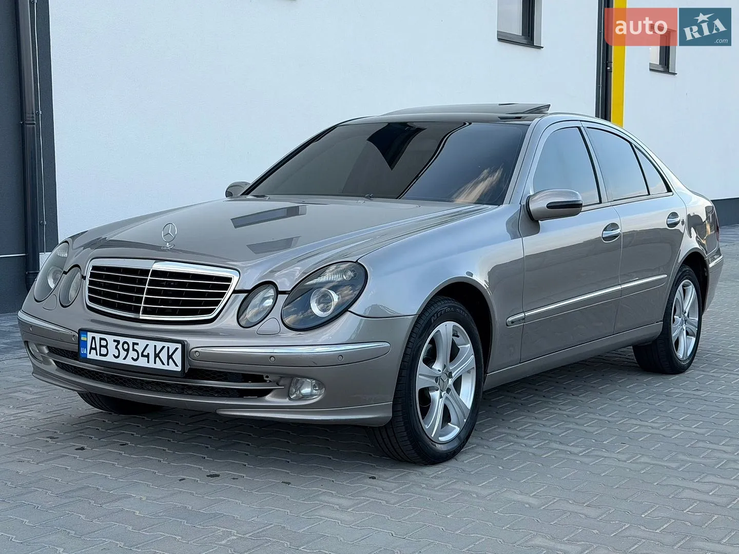 Mercedes-Benz E-Class, 2003