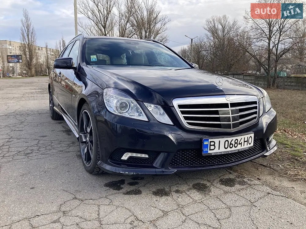 Mercedes-Benz E-Class, 2010