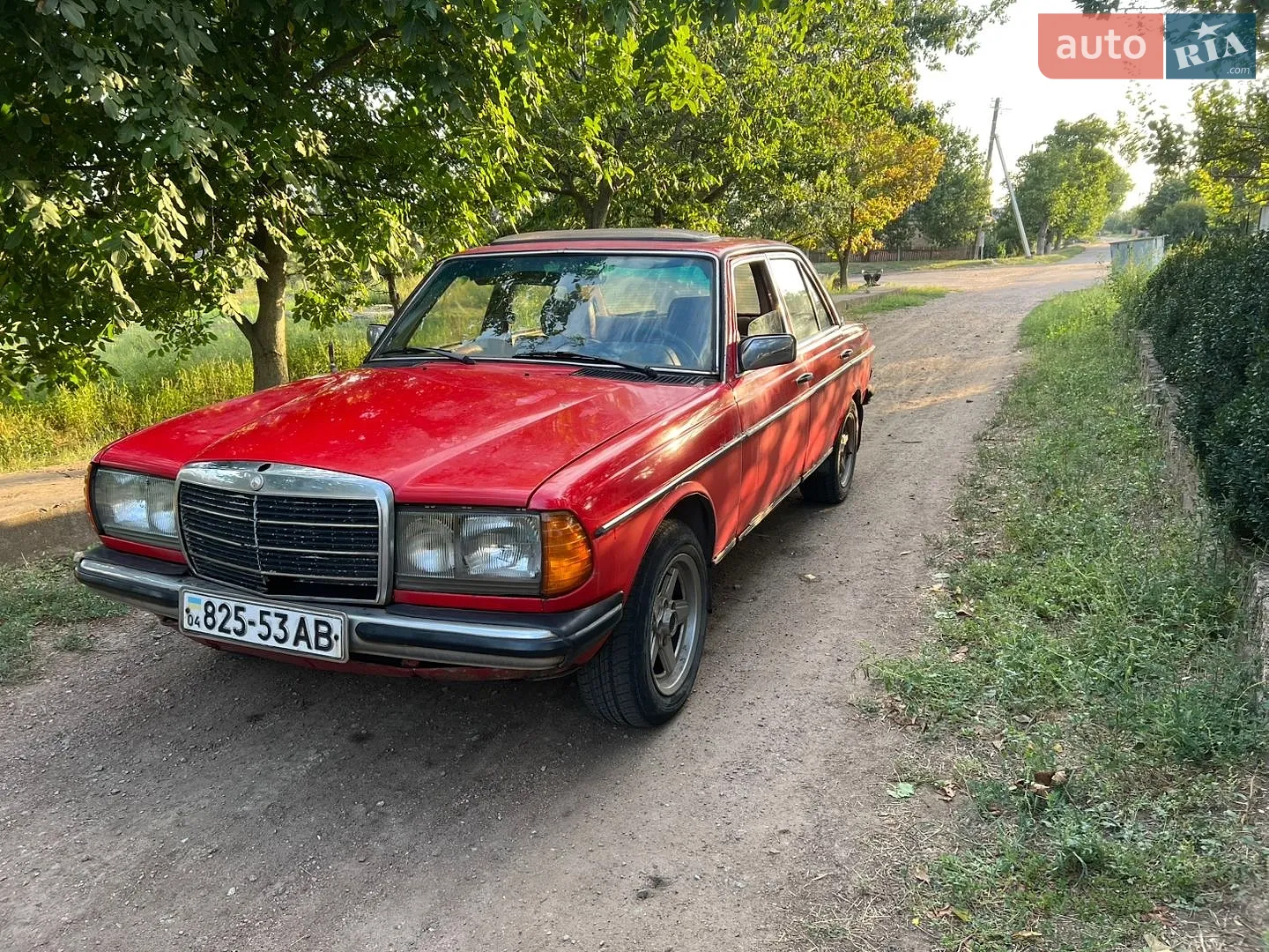 Mercedes-Benz E-Class, 1979