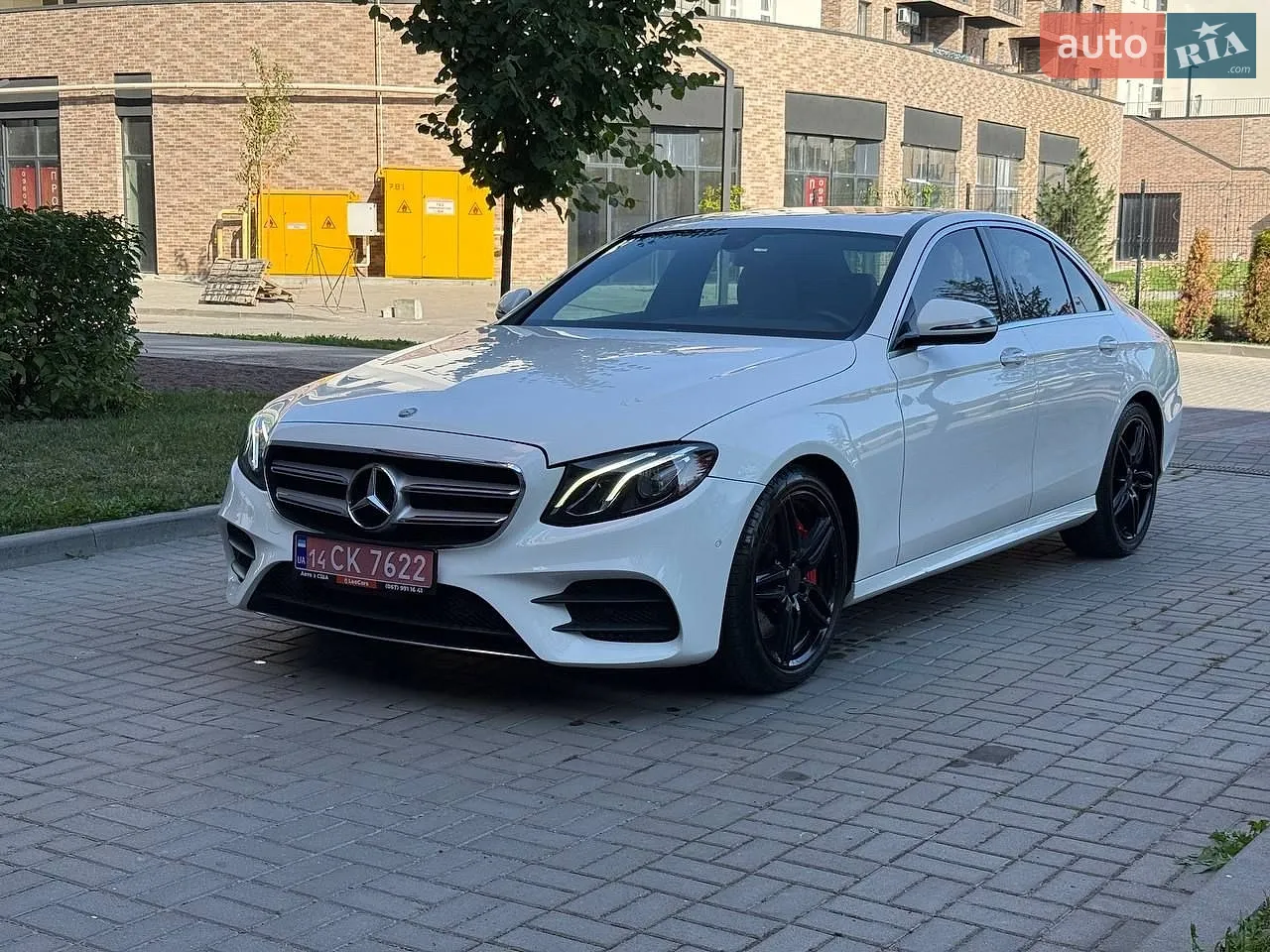 Mercedes-Benz E-Class, 2016