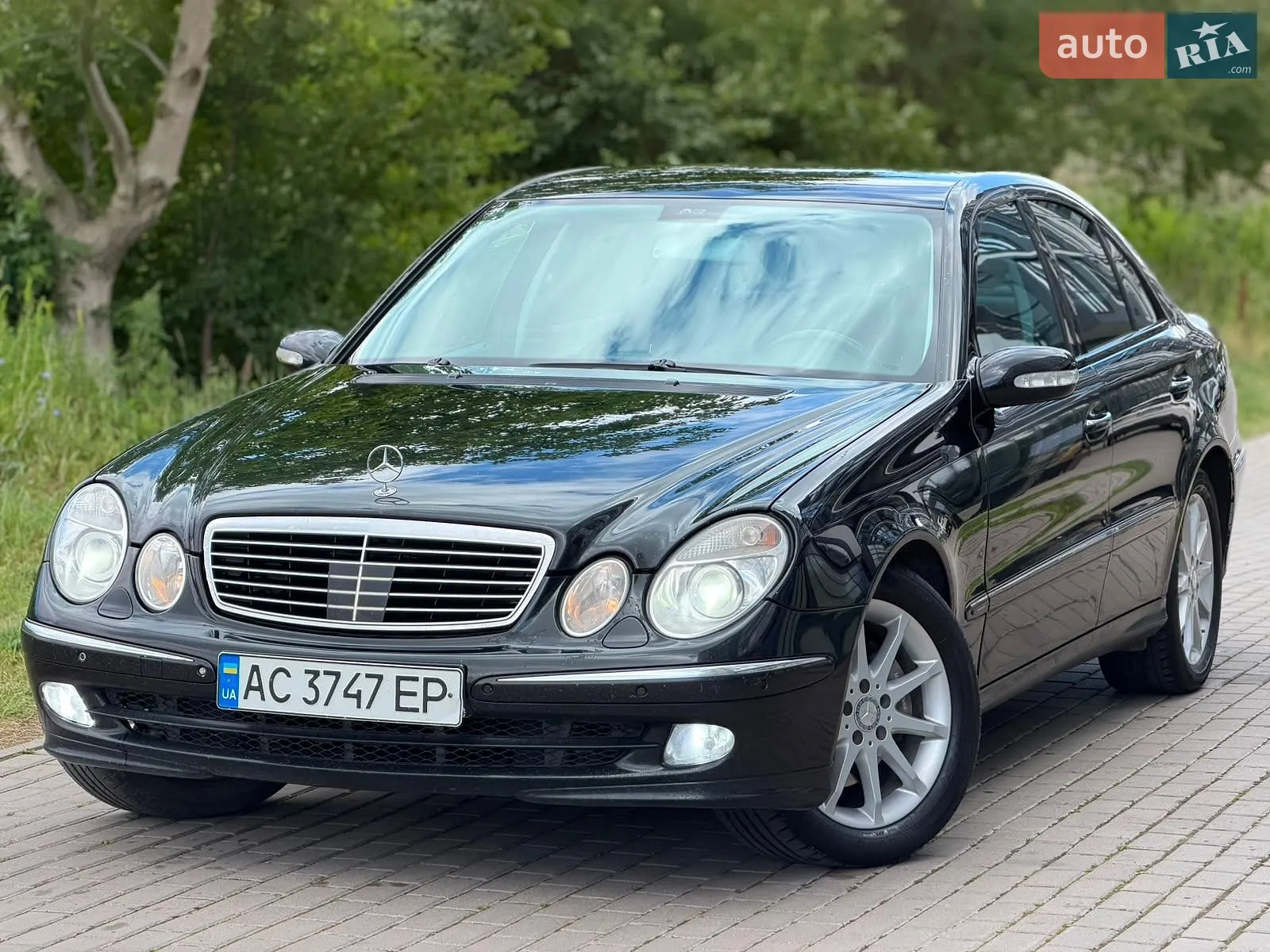 Mercedes-Benz E-Class, 2002