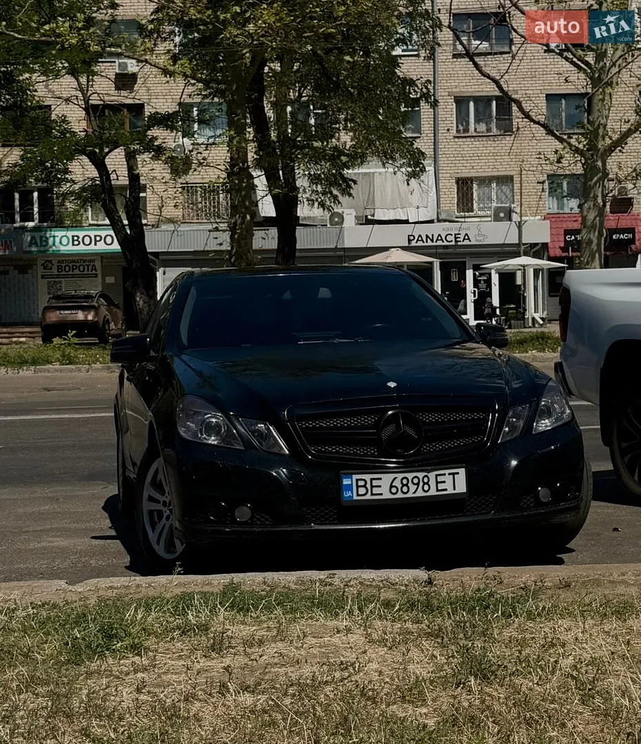 Mercedes-Benz E-Class, 2012