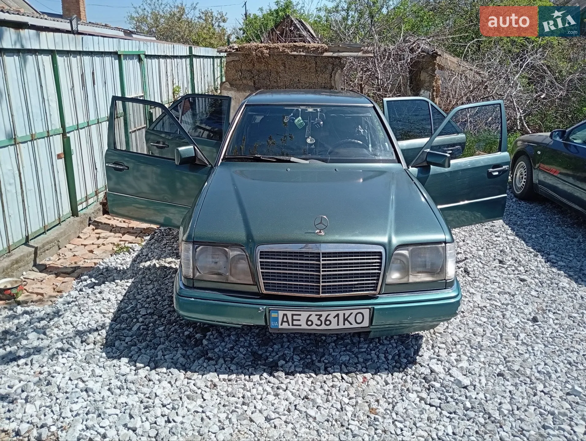 Mercedes-Benz E-Class, 1995