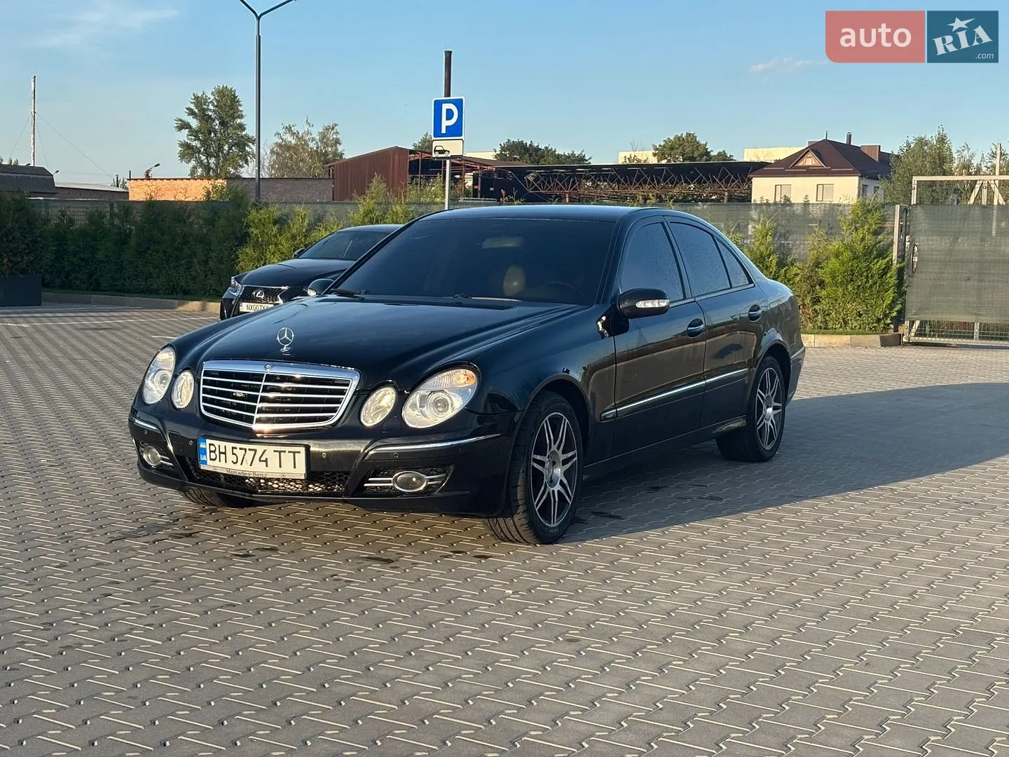 Mercedes-Benz E-Class, 2002