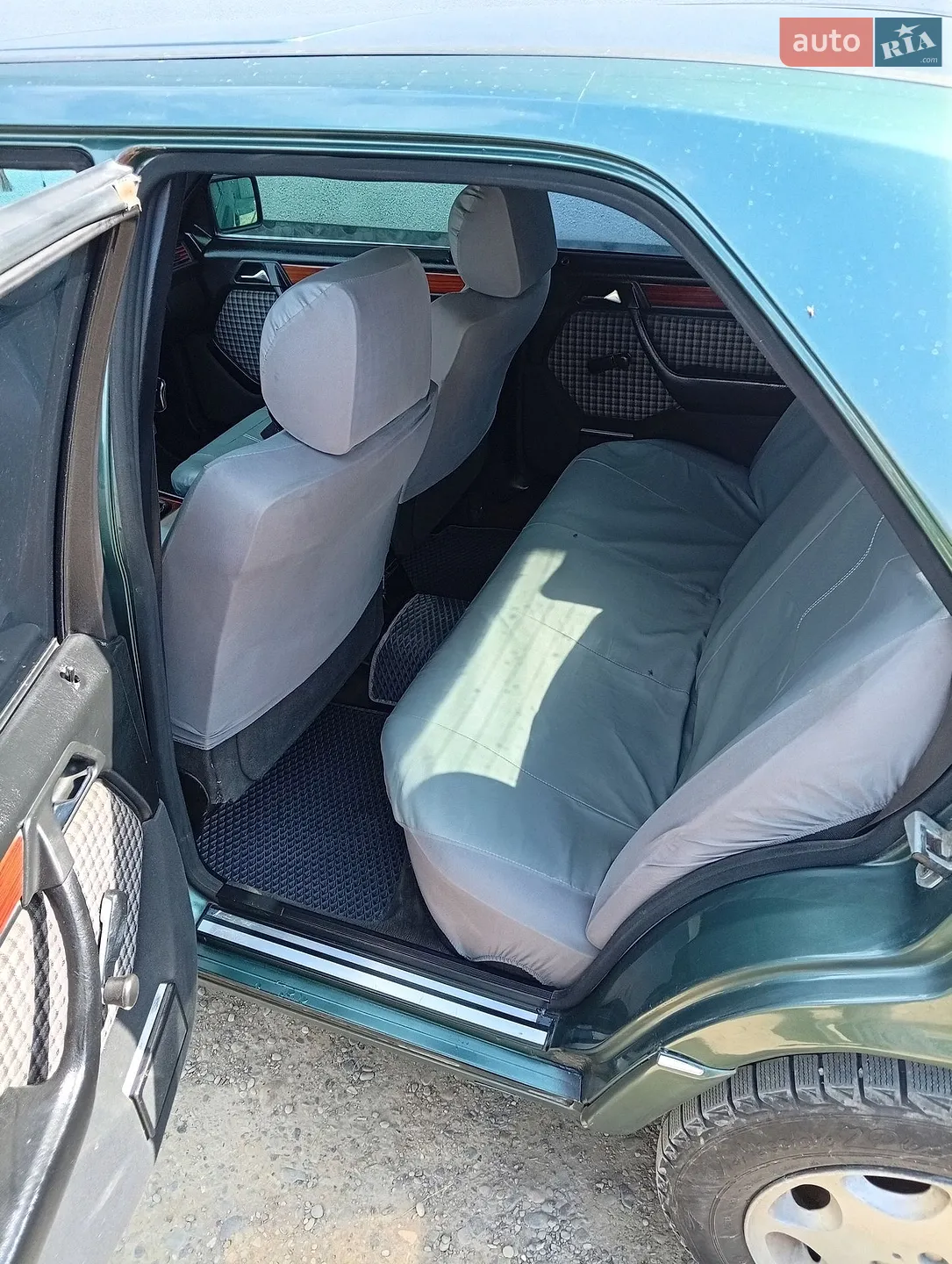 Mercedes-Benz E-Class, 1995