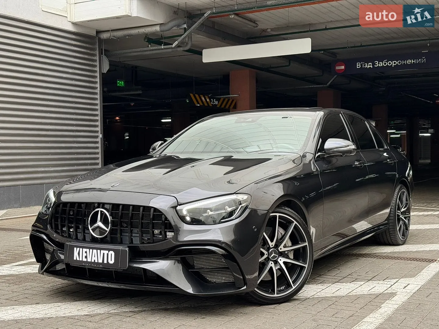 Mercedes-Benz E-Class, 2023