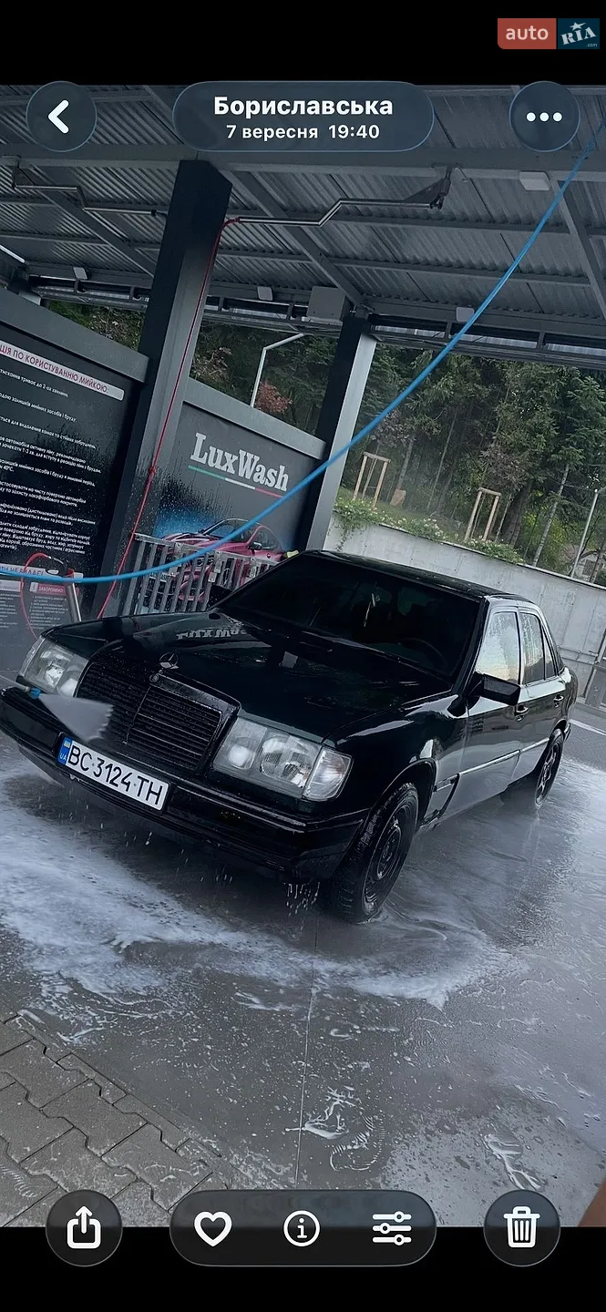 Mercedes-Benz E-Class, 1985