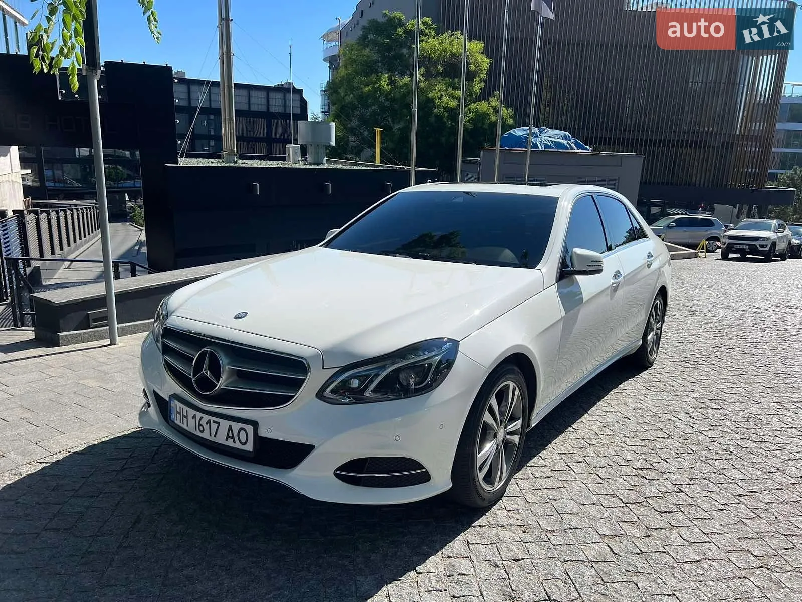 Mercedes-Benz E-Class, 2016