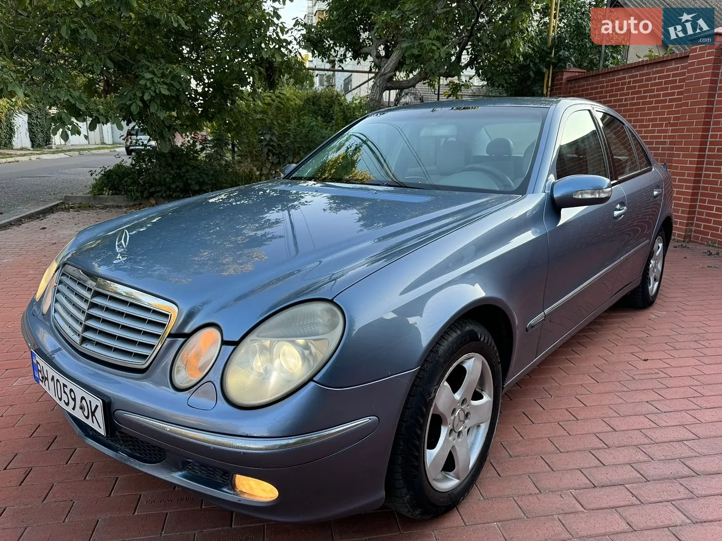 Mercedes-Benz E-Class, 2004