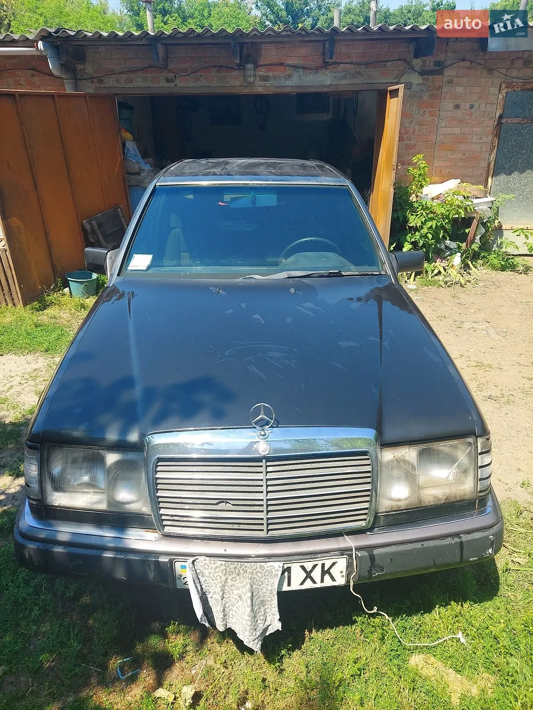 Mercedes-Benz E-Class, 1985
