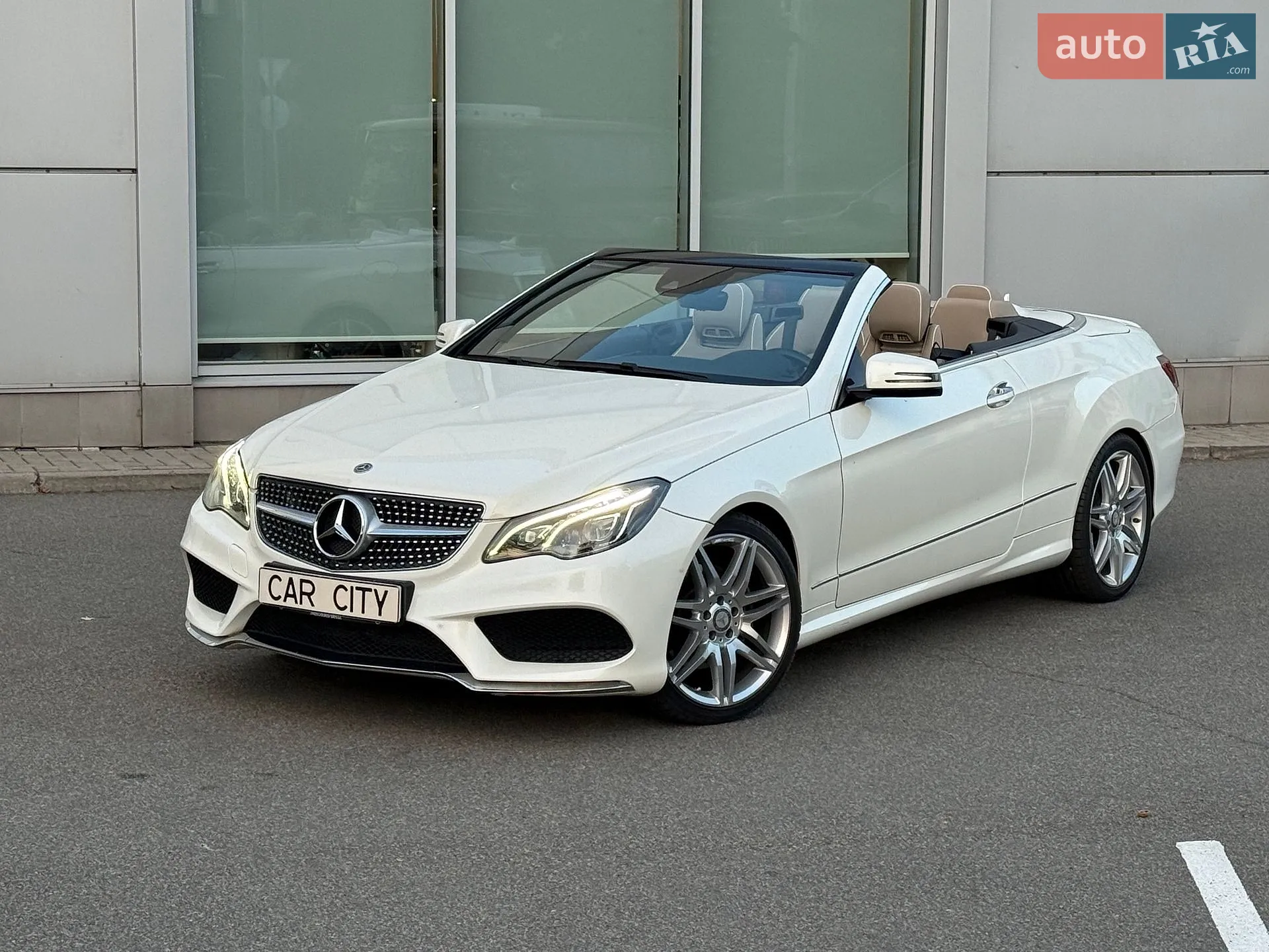 Mercedes-Benz E-Class, 2015