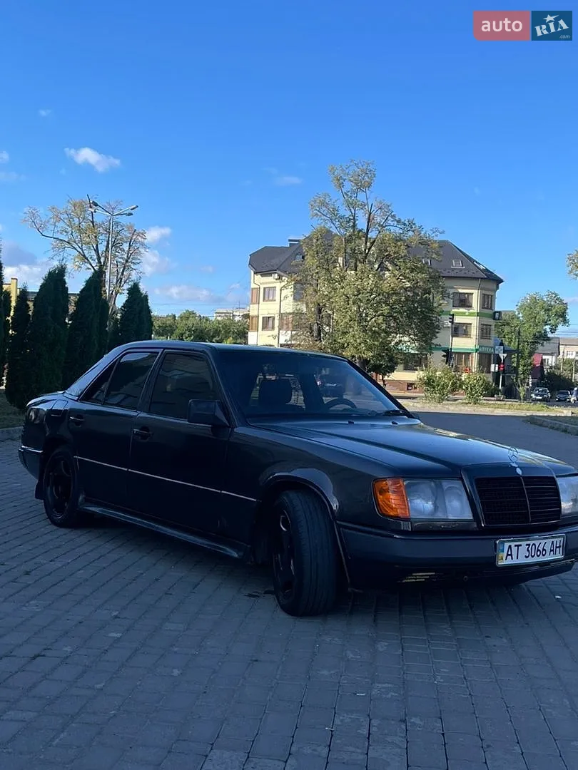 Mercedes-Benz E-Class, 1988