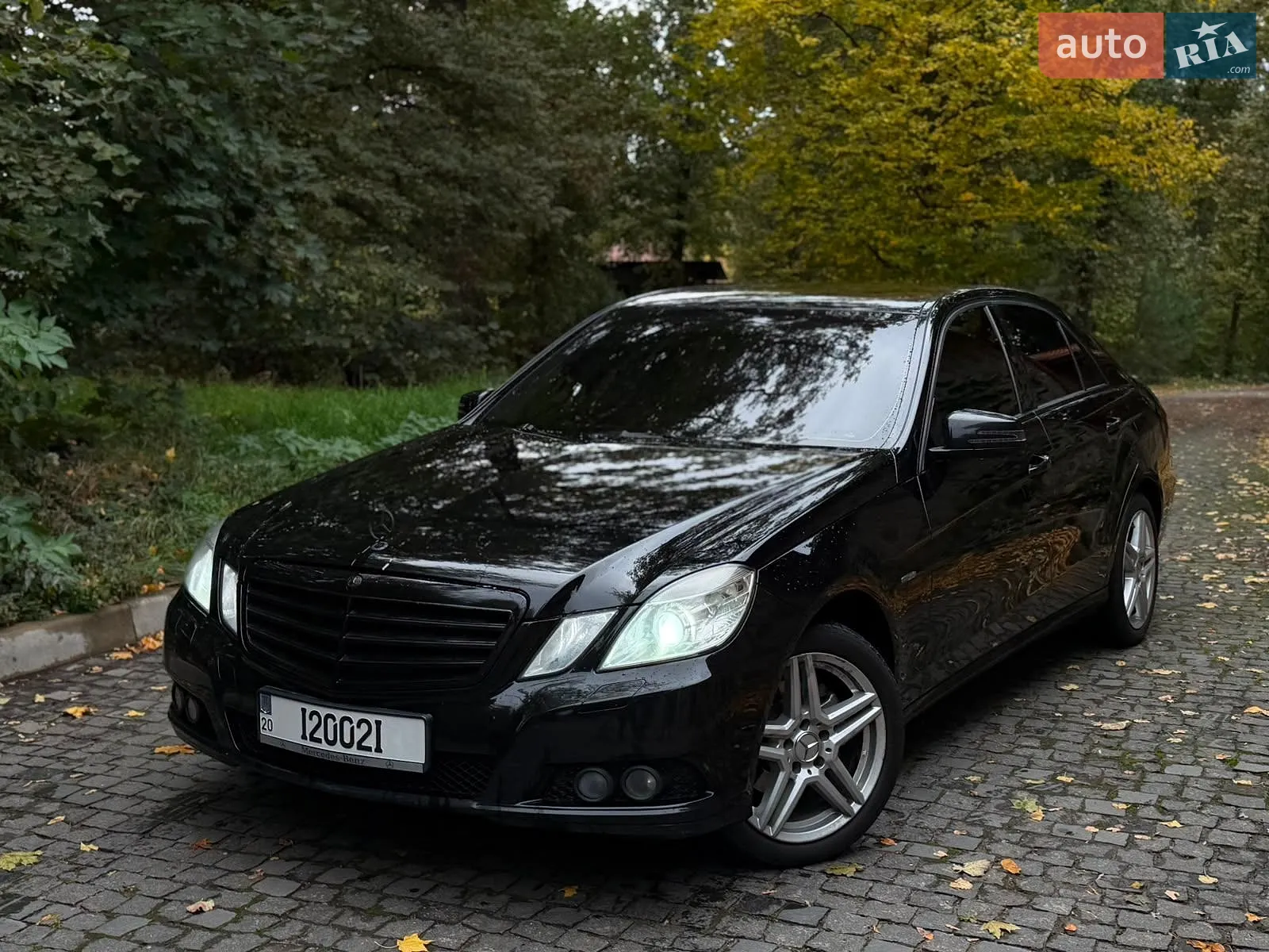 Mercedes-Benz E-Class, 2011