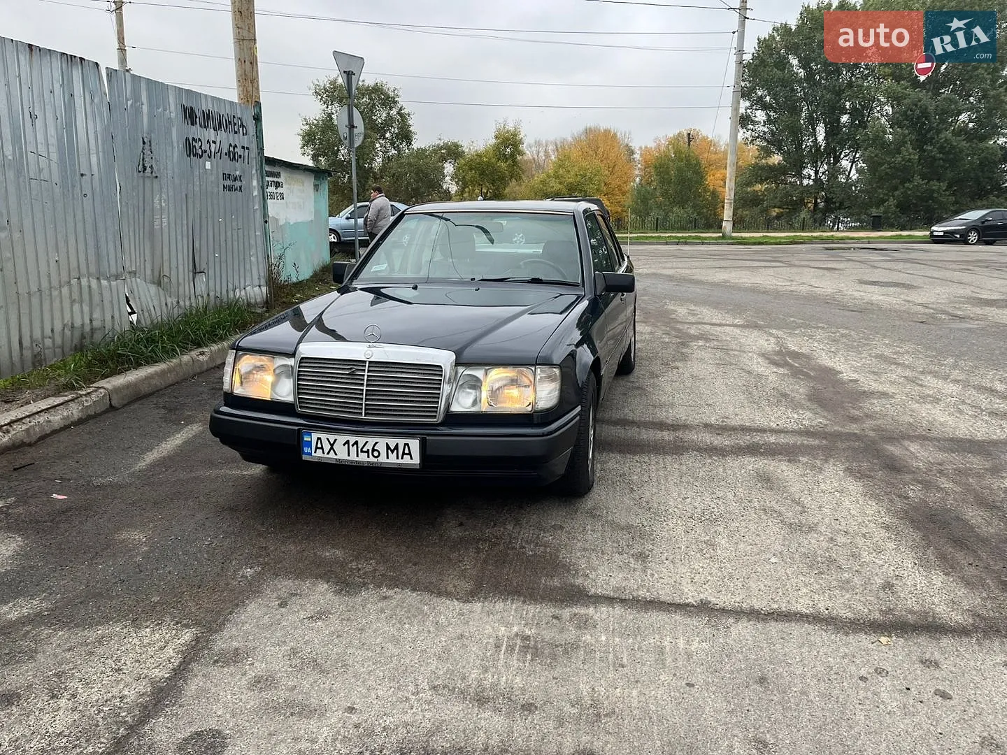 Mercedes-Benz E-Class, 1987
