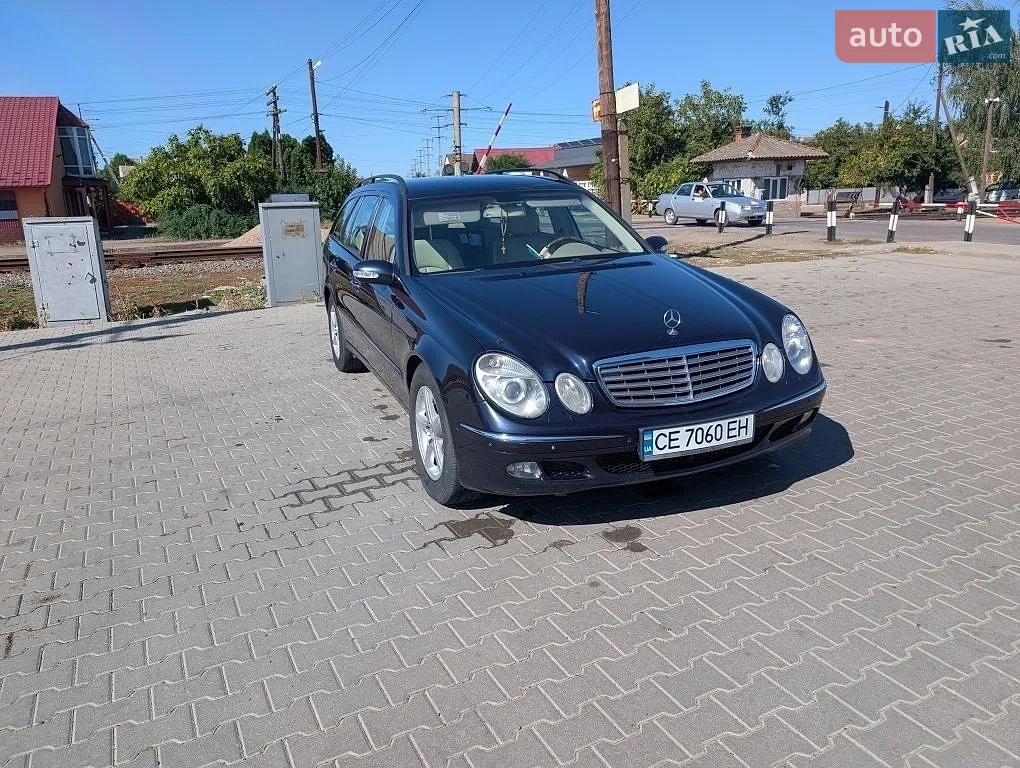 Mercedes-Benz E-Class, 2004