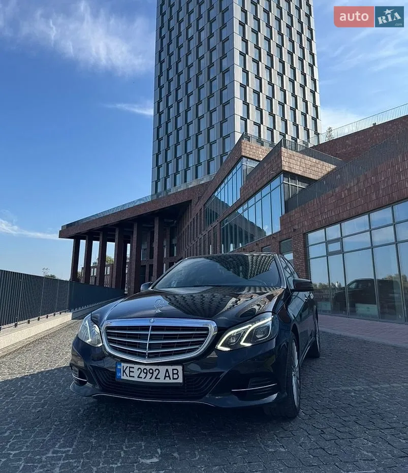 Mercedes-Benz E-Class, 2015