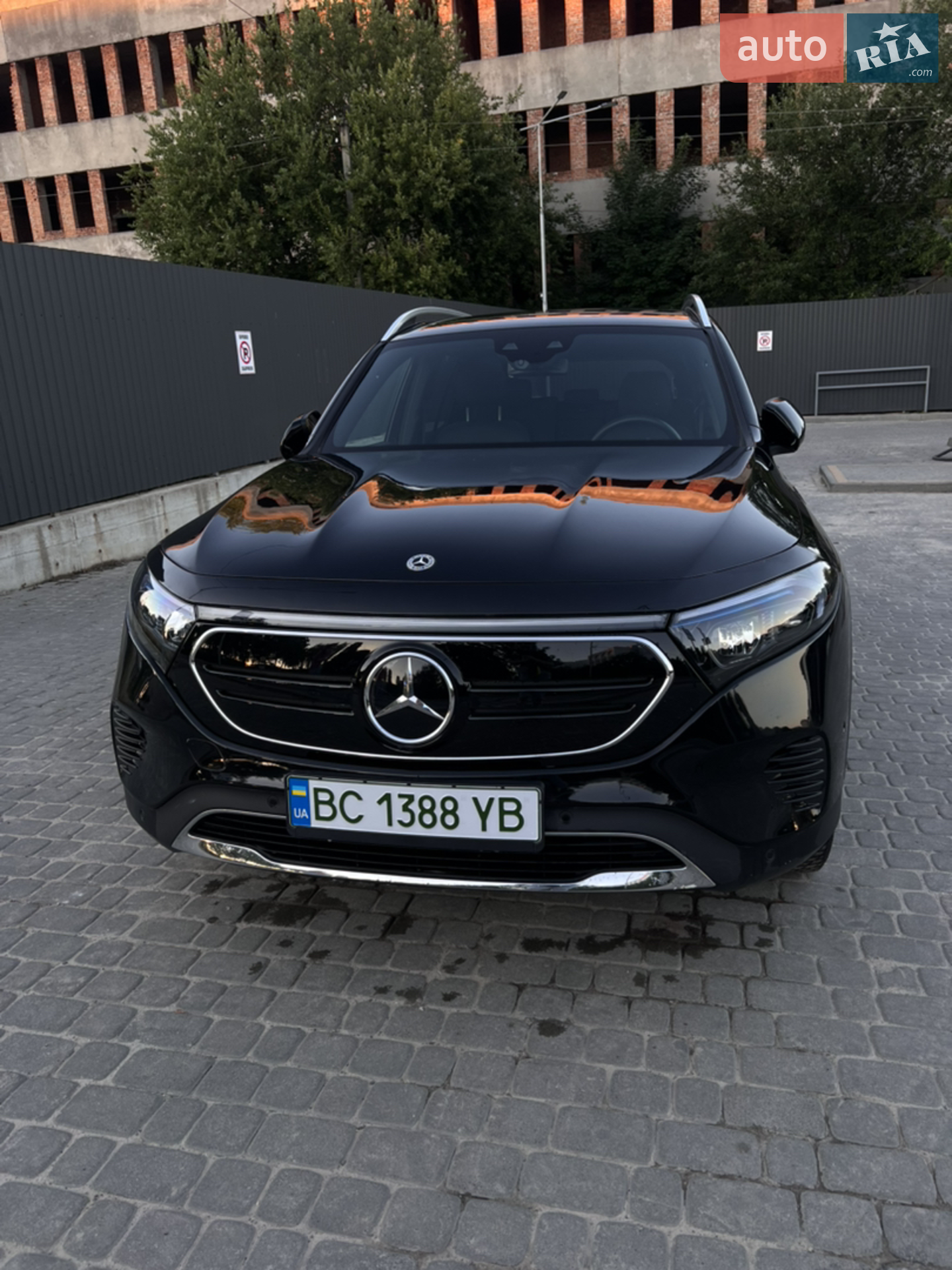 Mercedes-Benz EQB, 2022