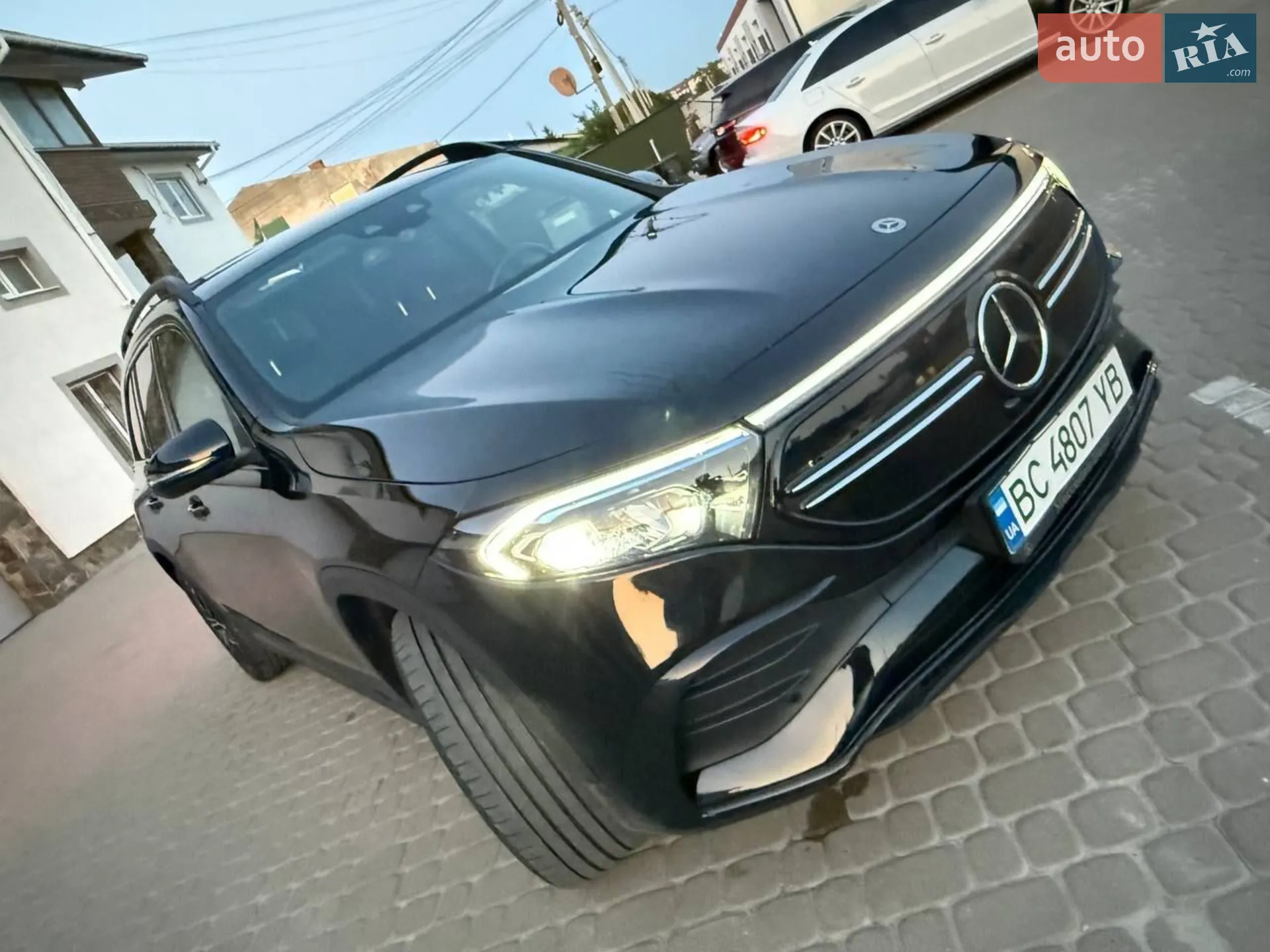 Mercedes-Benz EQB, 2023