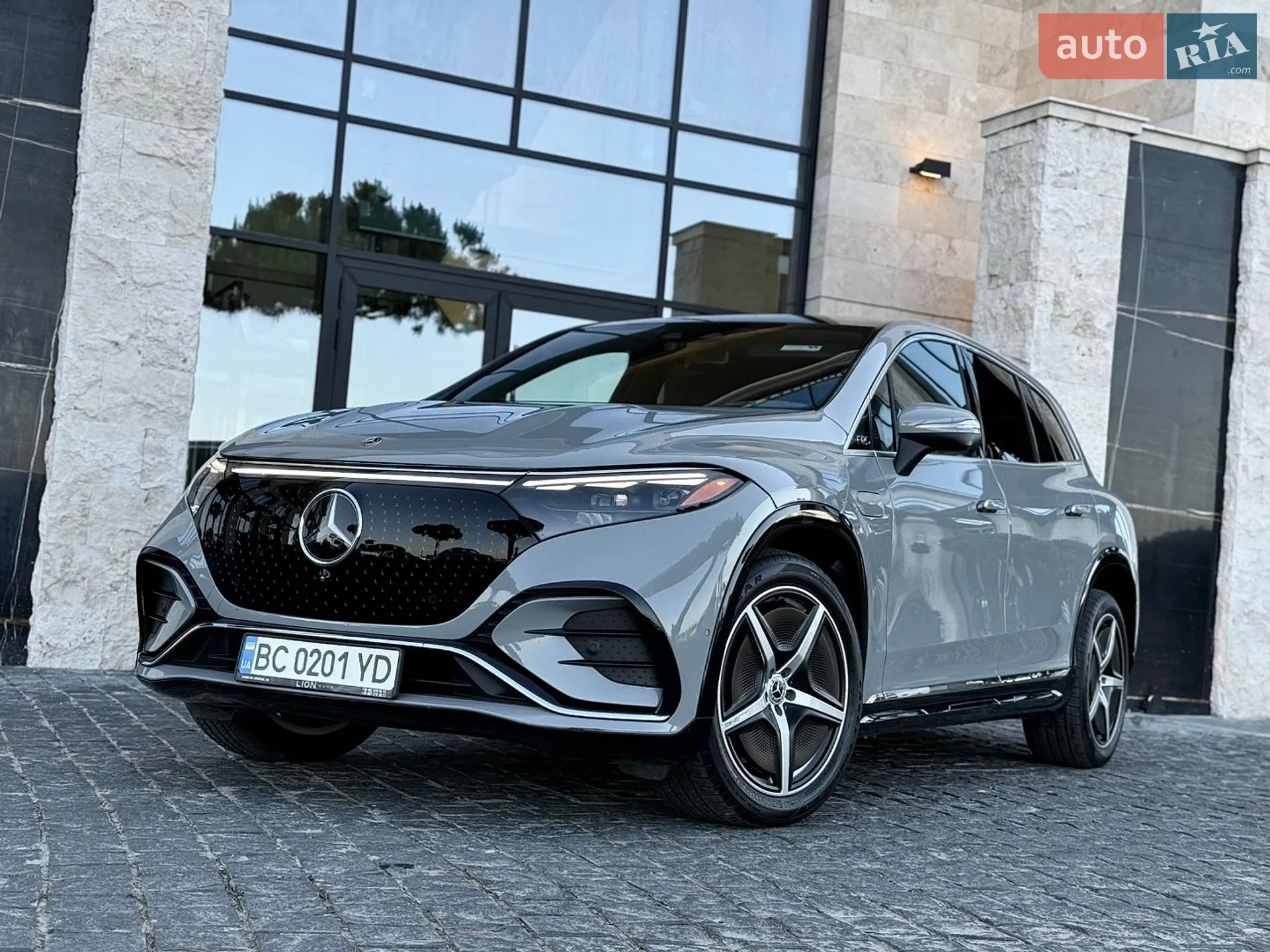 Mercedes-Benz EQS SUV, 2023