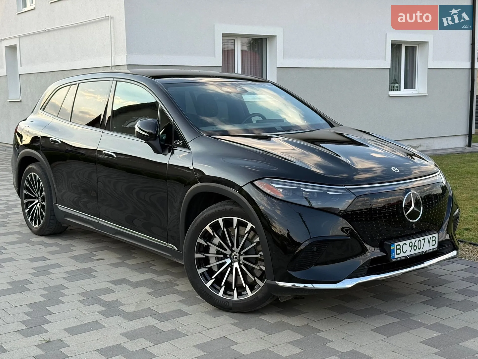 Mercedes-Benz EQS SUV, 2022
