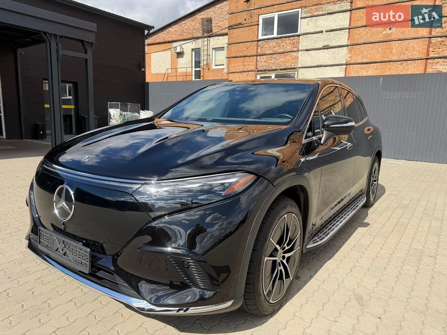 Mercedes-Benz EQS SUV, 2023