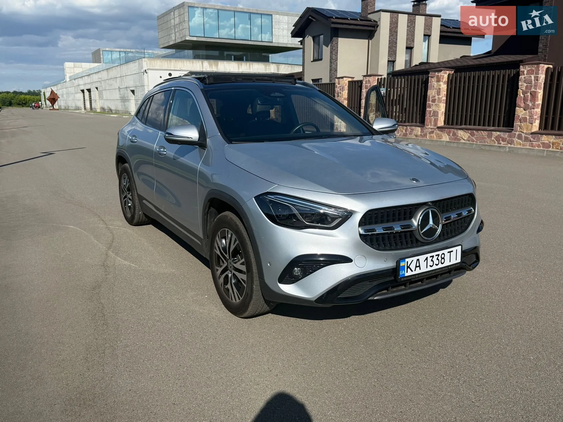 Mercedes-Benz GLA-Class, 2024