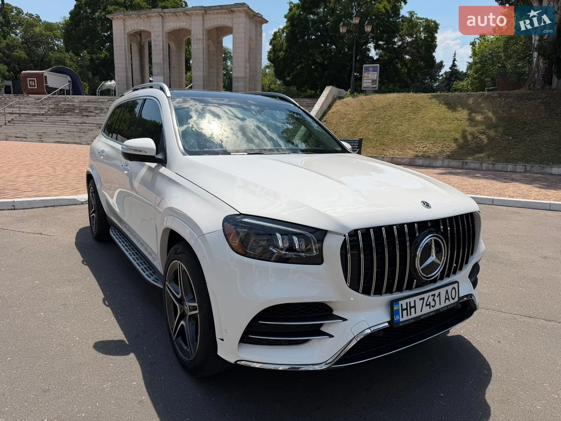Mercedes-Benz GLS-Class, 2023