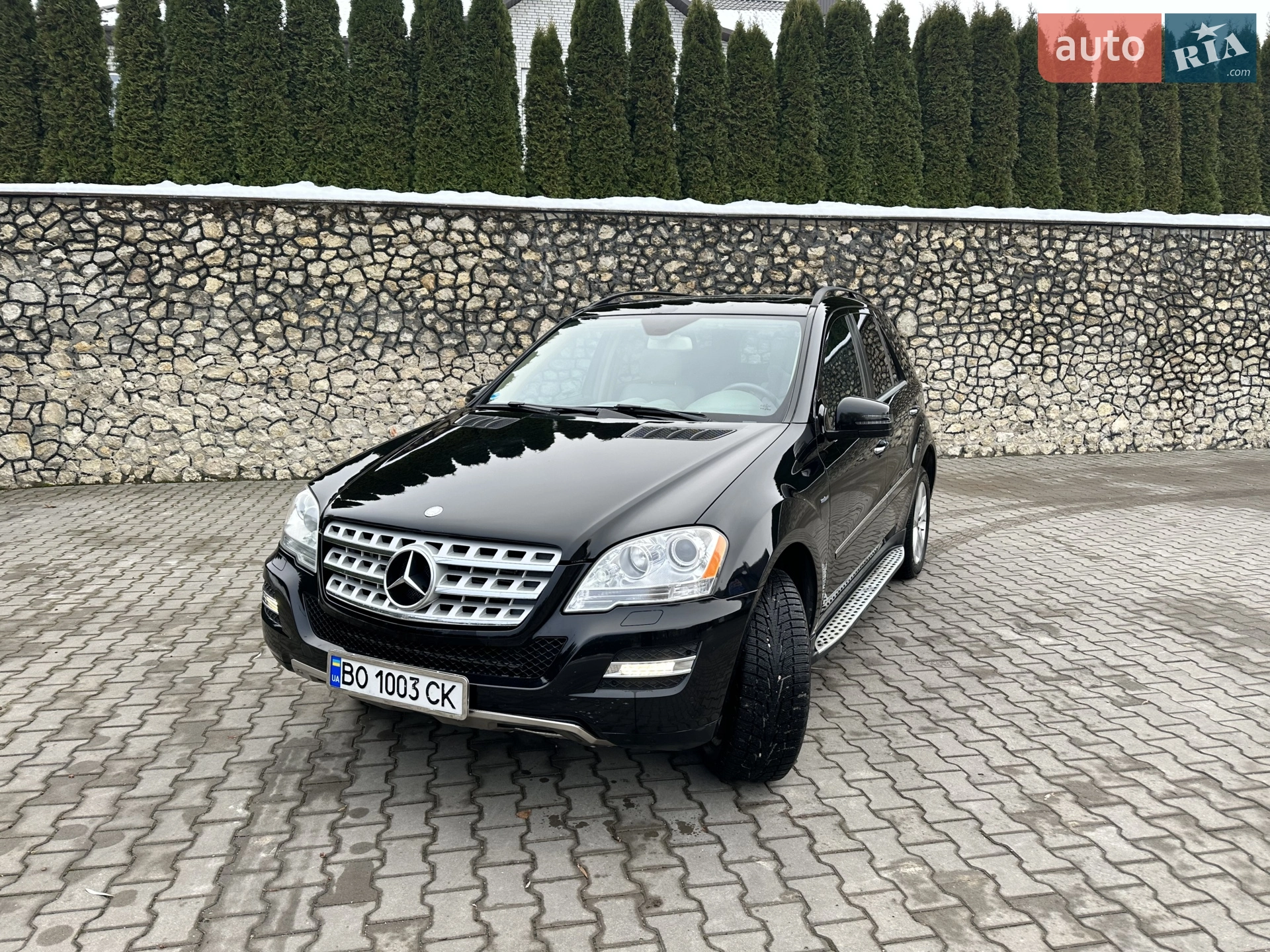 Mercedes-Benz M-Class, 2011