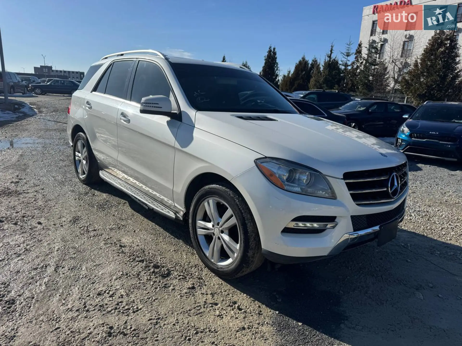 Mercedes-Benz M-Class, 2012