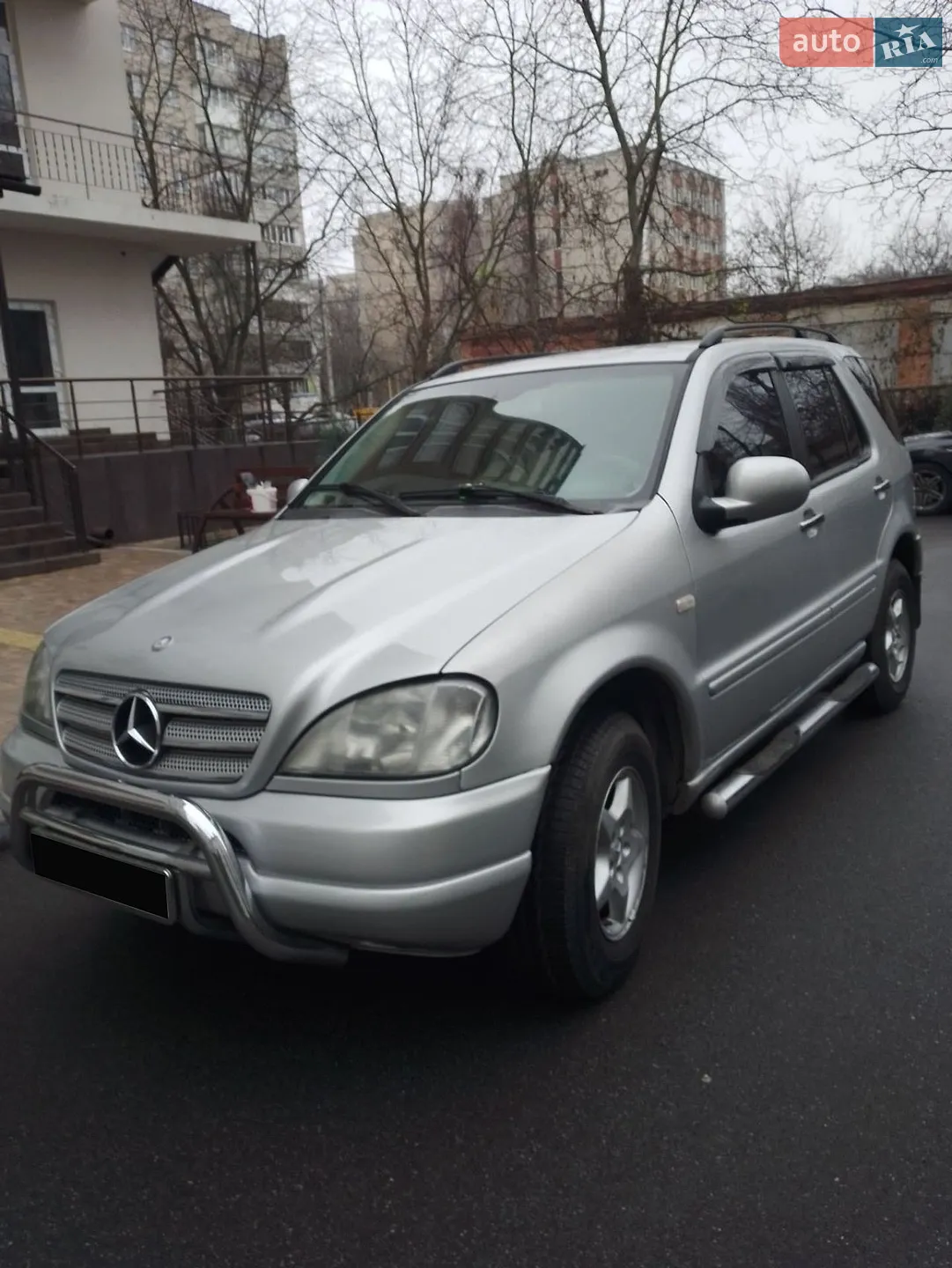 Mercedes-Benz M-Class, 2001