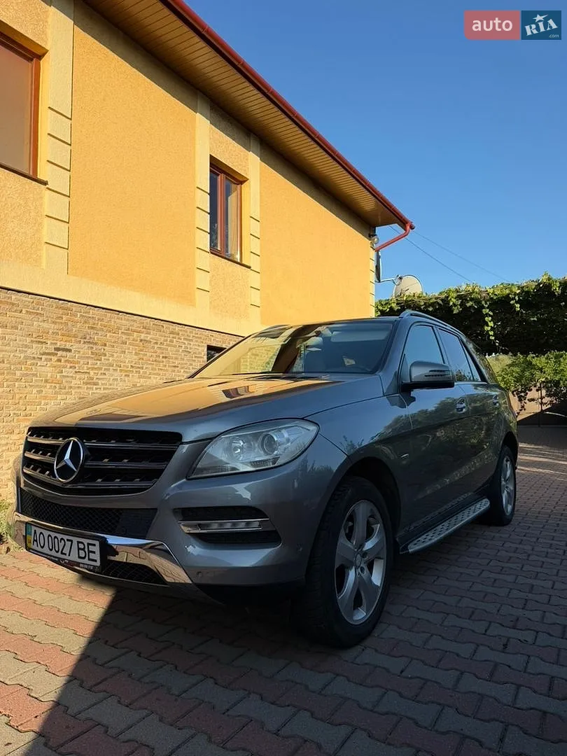 Mercedes-Benz M-Class, 2012
