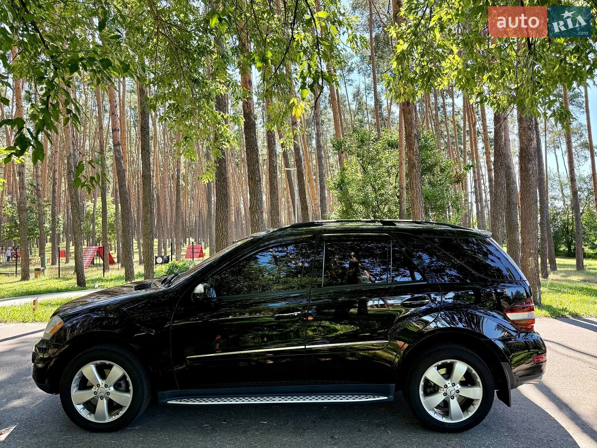 Mercedes-Benz M-Class, 2009