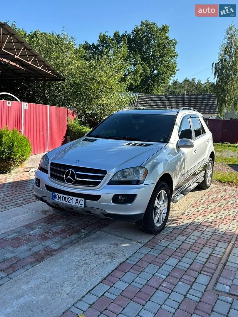 Mercedes-Benz M-Class, 2005