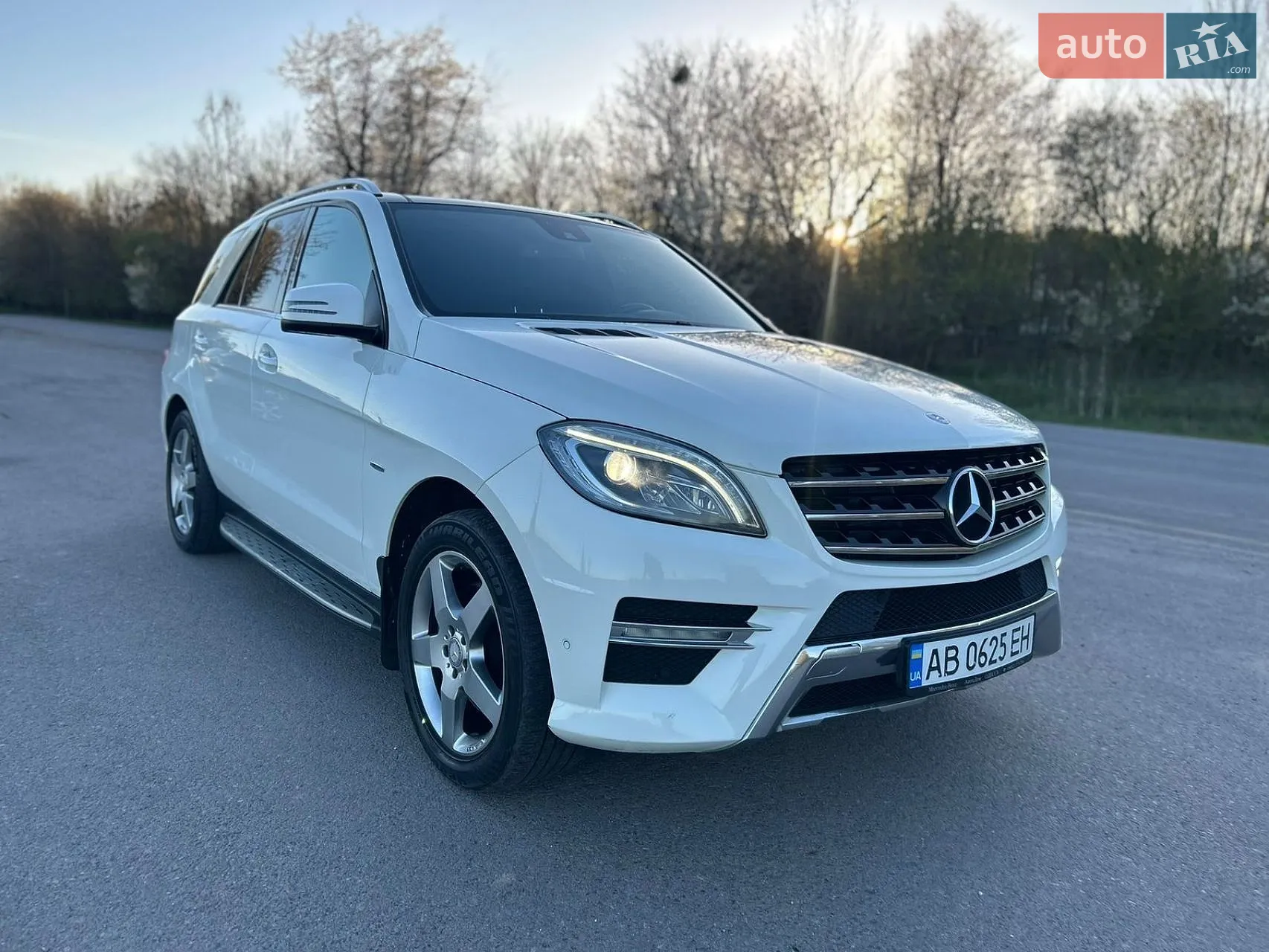 Mercedes-Benz M-Class, 2011