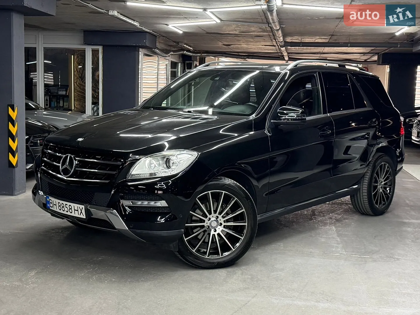 Mercedes-Benz M-Class, 2012