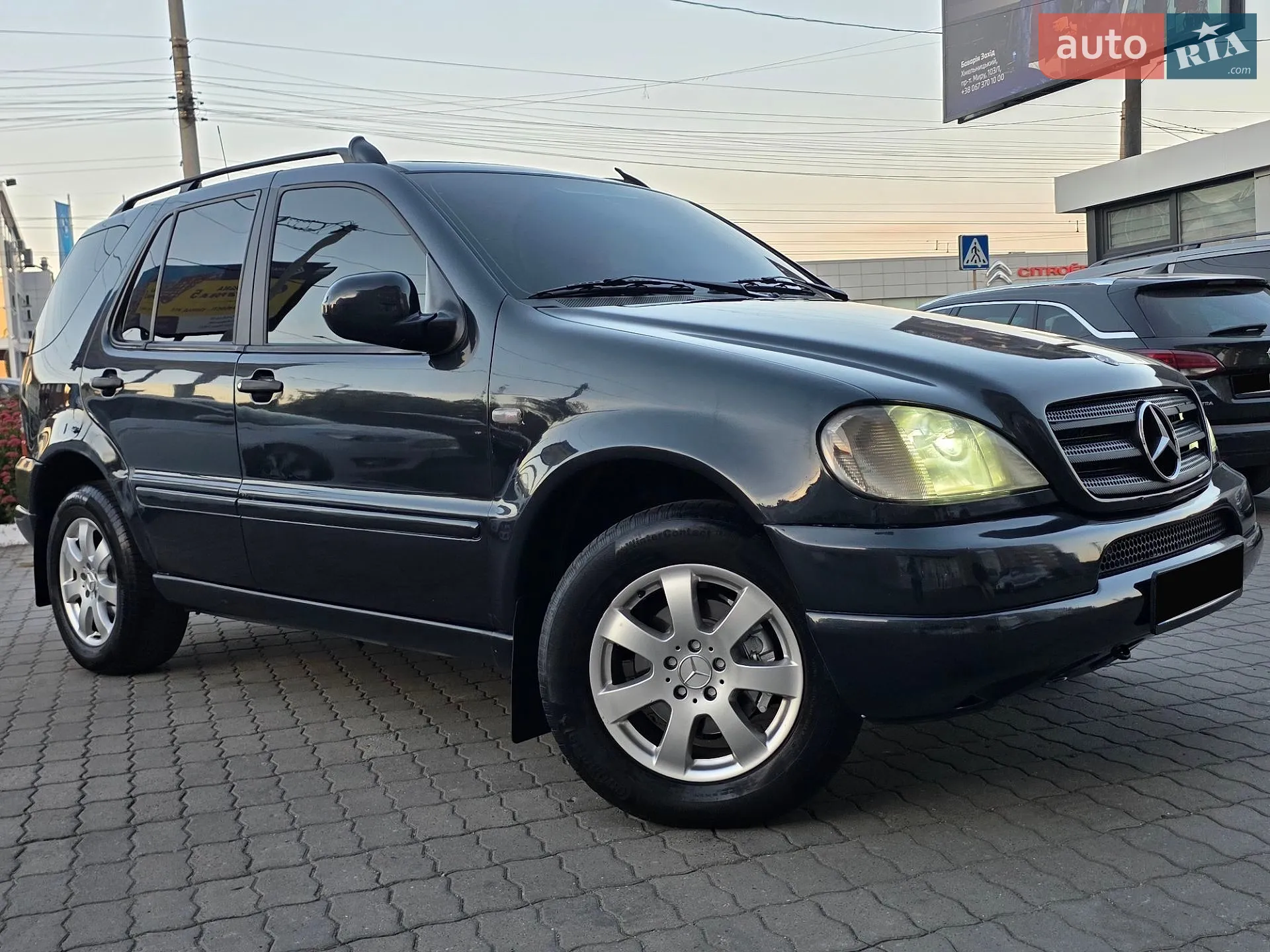 Mercedes-Benz M-Class, 2000