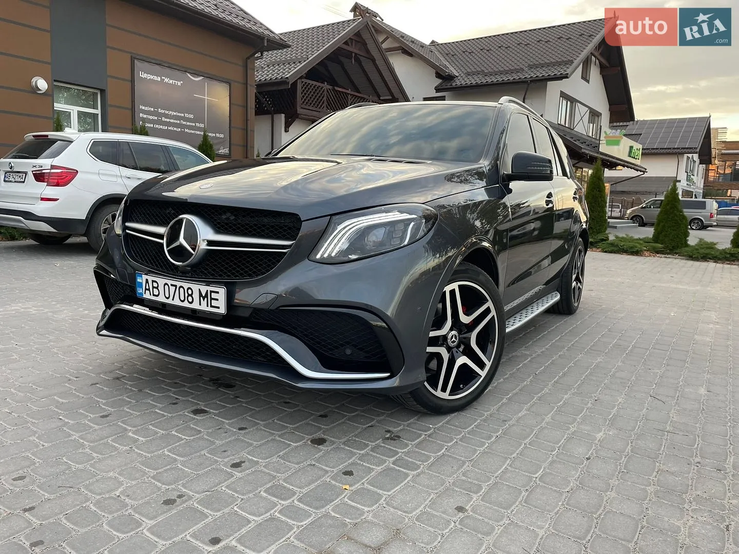 Mercedes-Benz M-Class, 2013