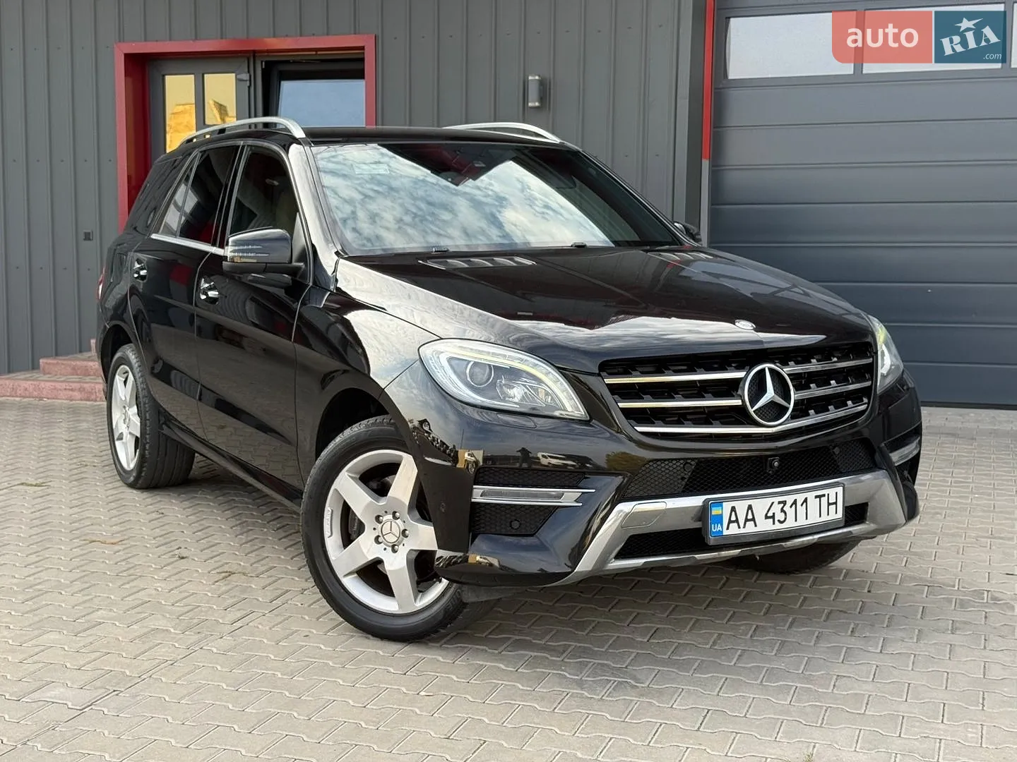 Mercedes-Benz M-Class, 2013