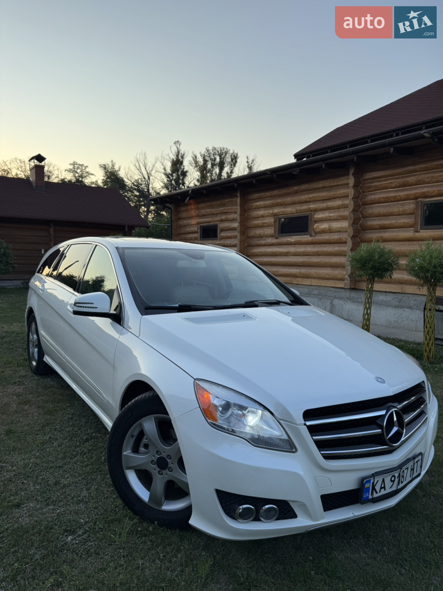 Mercedes-Benz R-Class, 2011