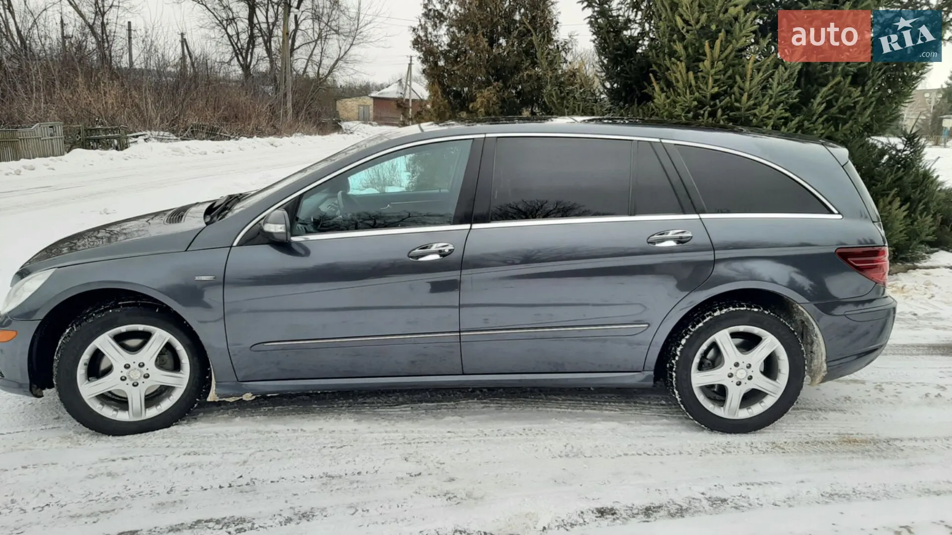 Mercedes-Benz R-Class, 2010