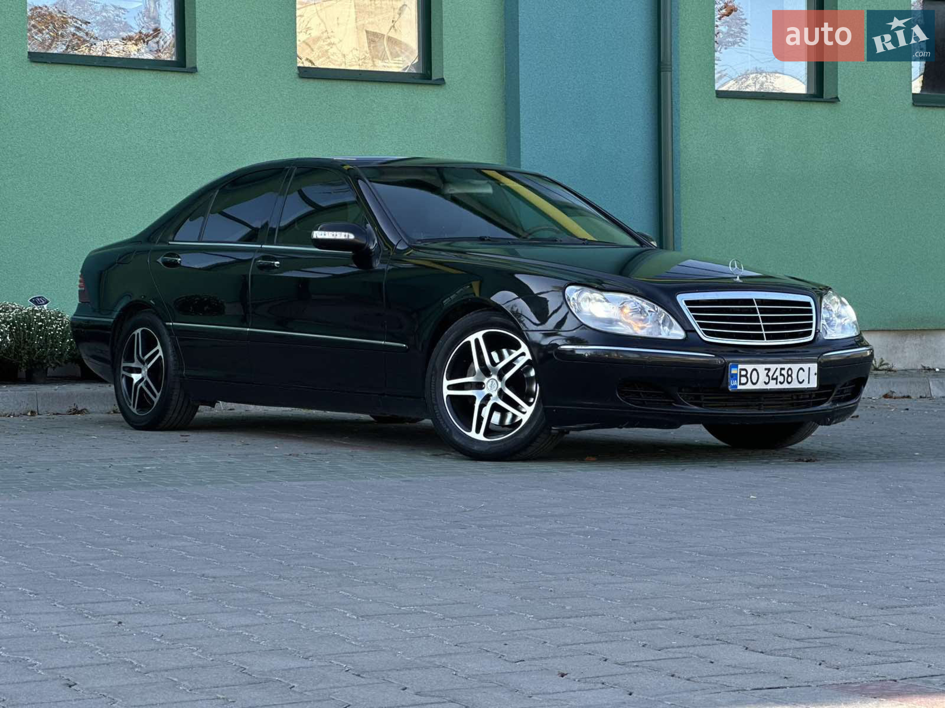 Mercedes-Benz S-Class, 2005