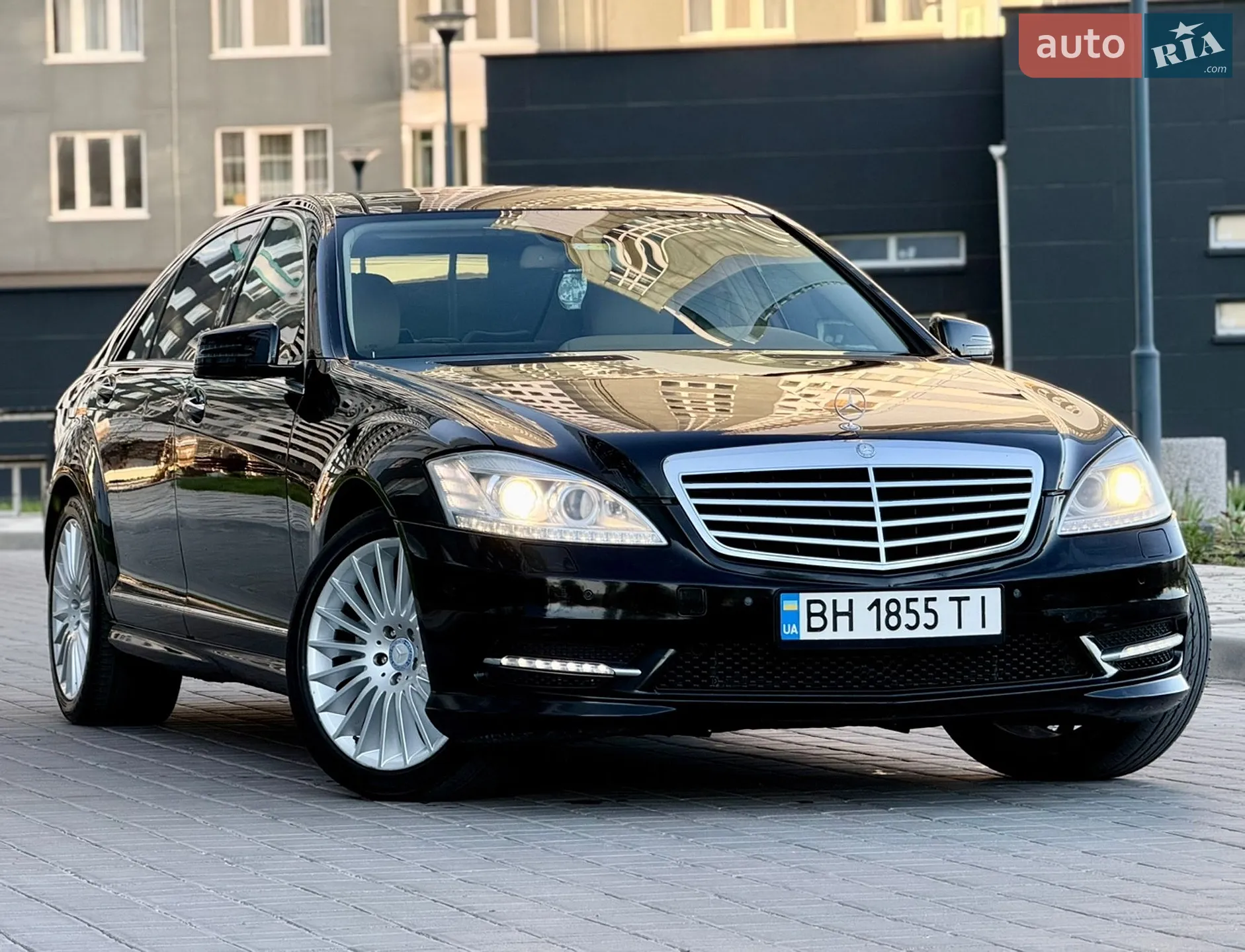 Mercedes-Benz S-Class, 2013