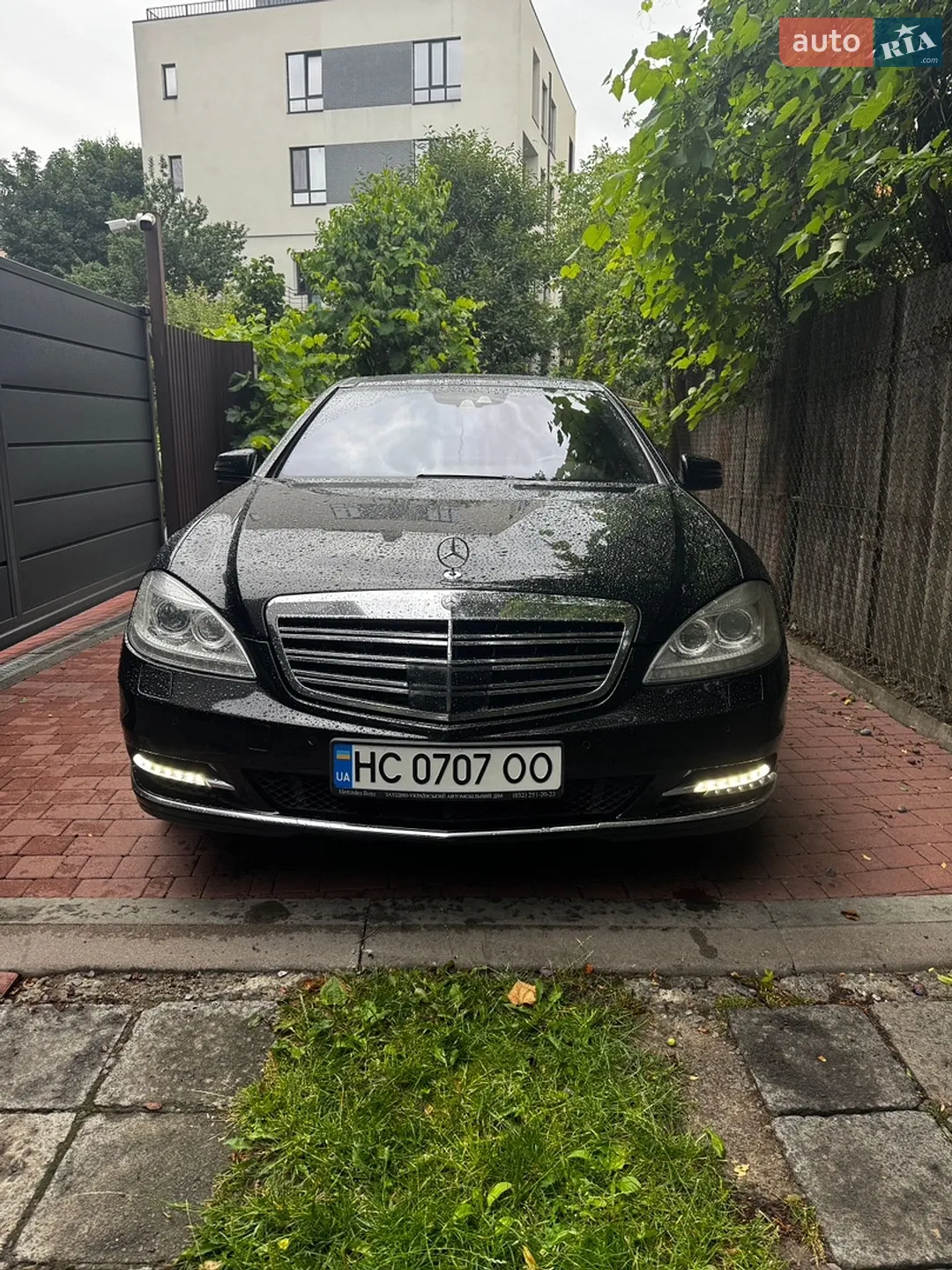 Mercedes-Benz S-Class, 2012