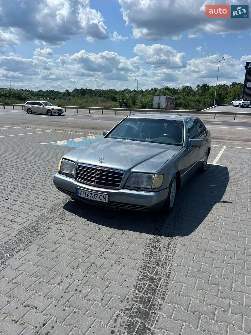 Mercedes-Benz S-Class, 1993
